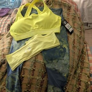 Under Armor Active Set With Leggings Of Sports Bra And A Headband.